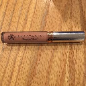 Anastasia Beverly Hills Naked liquid lipstick